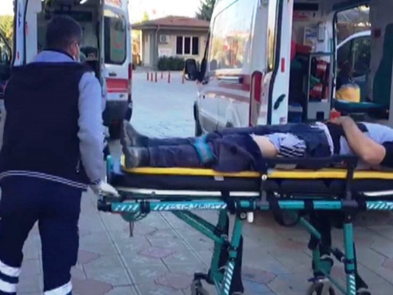 Kahta'da işçiler ile inşaat sahibi arasında kavgada 2 kişi yaralandı