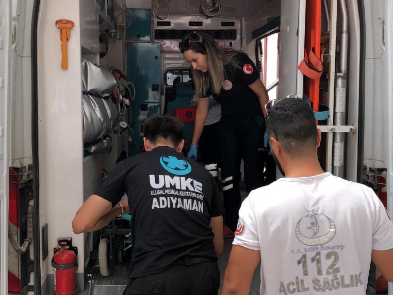 Sincik'te Yıldırım düşmesi sonucu 1 kişi ağır yaralandı