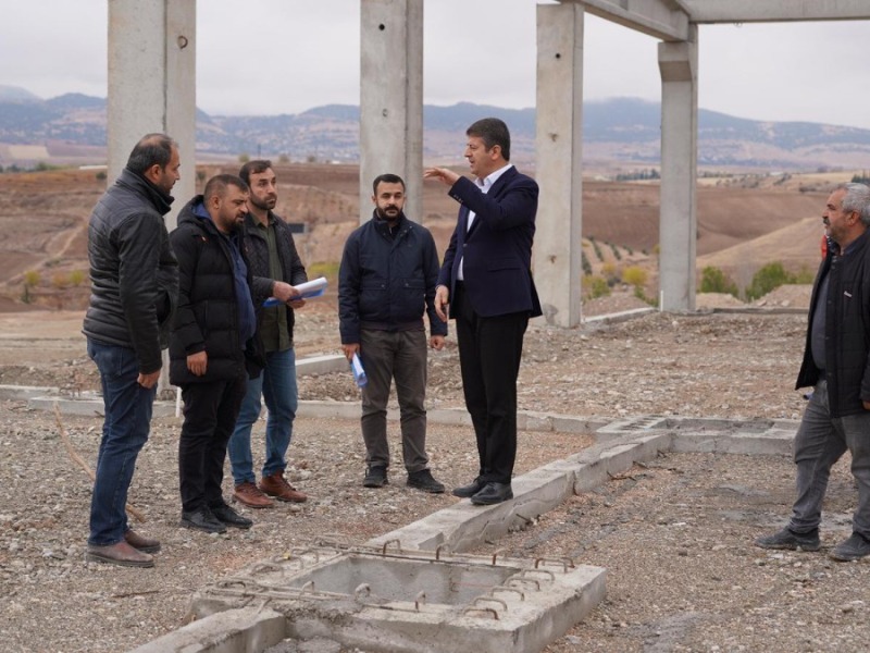 Tutdere, Kesimhane ve Hayvan Pazarı inşaat çalışmalarını yerinde inceledi