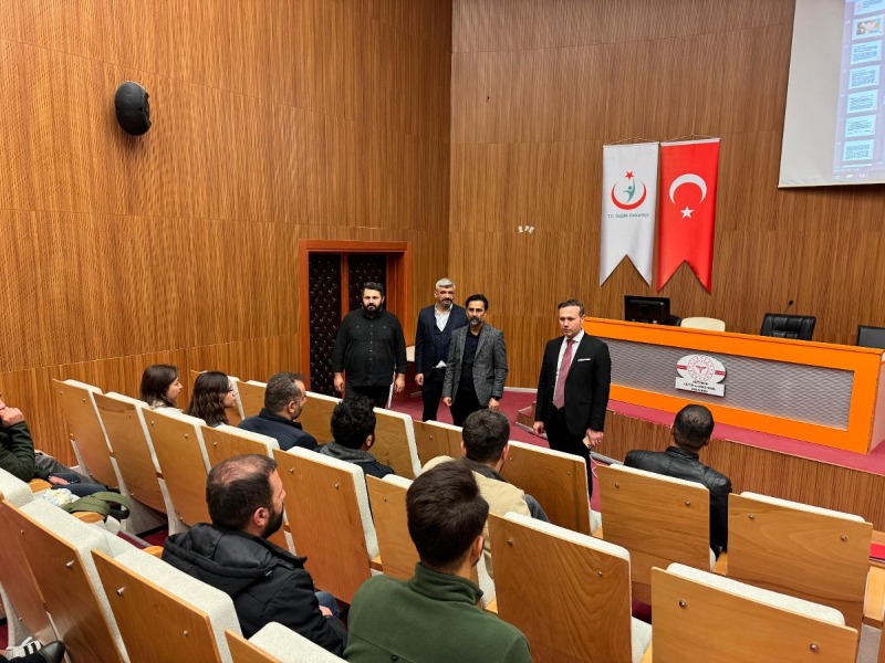 ‘Yoğun Bakım Hemşireliği' Sertifika Programı başladı