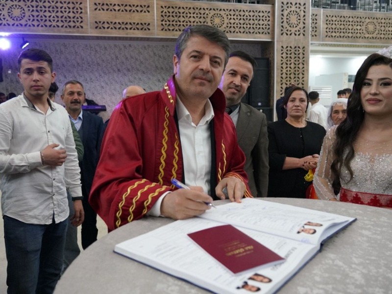 Adıyaman'da nikah sayısı ikiye katlandı: 2024 yılında 2 bin 111 nikah kıyıldı