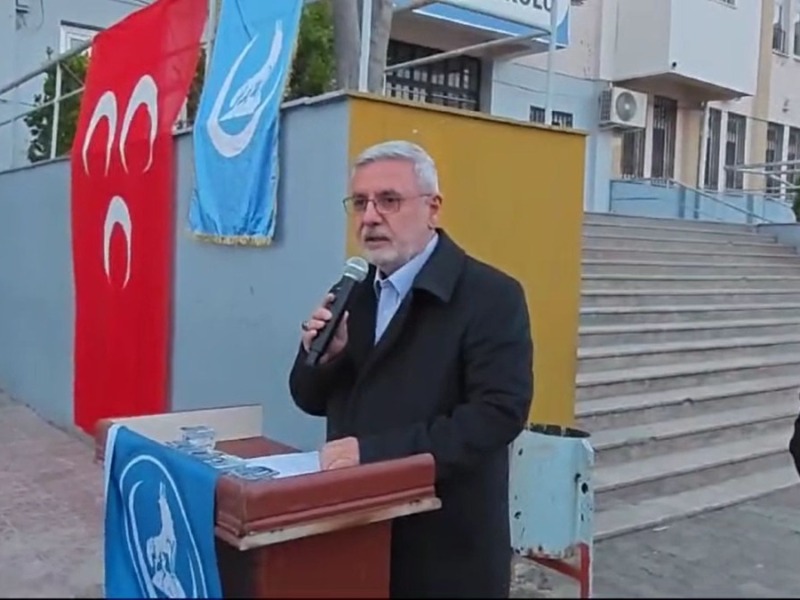 Mehmet Metiner: 'Onlar için makbul PKK, elinde silah tutan PKK'dır'