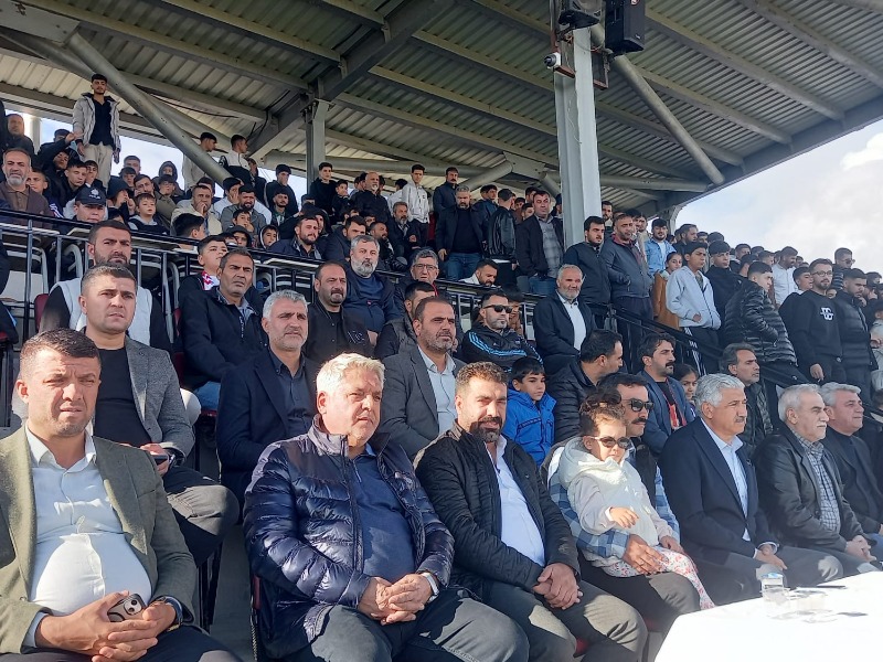 Kahta 02 Spor, Elazığ Yol Spor'u 1-0 Mağlup Etti