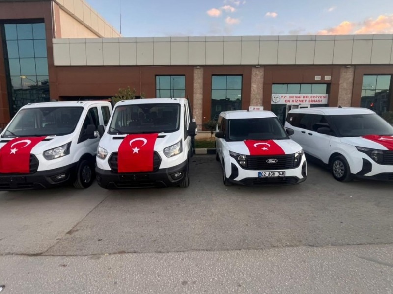 Besni Belediyesi araç filosunu genişletti