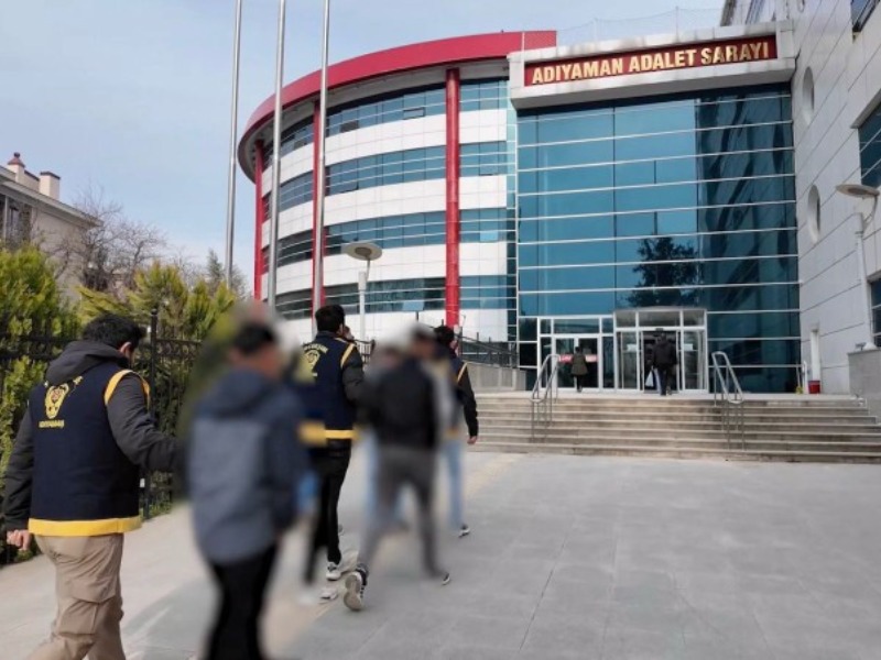 Adıyaman'da işyerlerinden bakır ve hurda çalan 4 şüpheli tutuklandı 