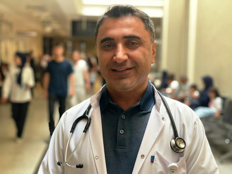 Dr.