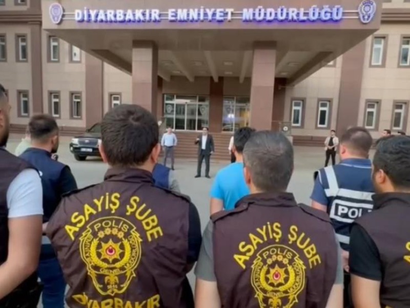 E-devlet sitesini taklit eden çeteye 7 ilde operasyon: 26 şüpheli tutuklandı